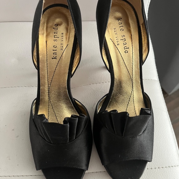 Kate Spade Black Satin Peep Toe heel size 6b - Picture 2 of 10
